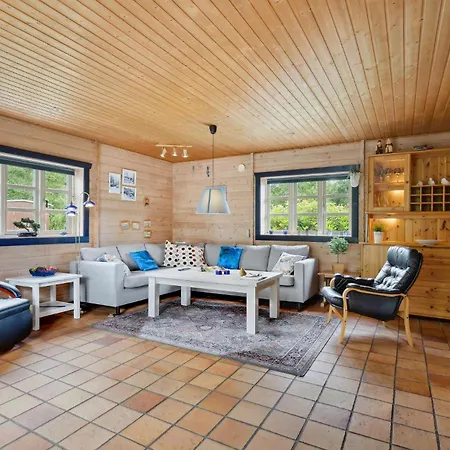 3 Bedroom Lovely Home In Herning Holiday home