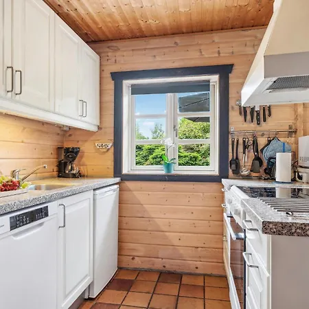 Cozy In Herning With Kitchen *